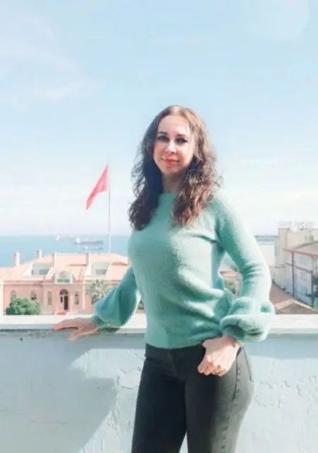 Gul Cicek из Стамбула