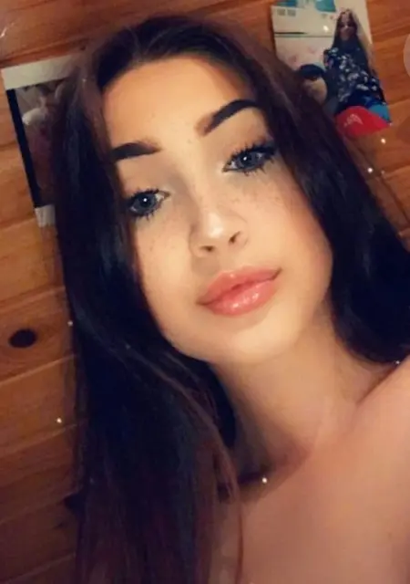 Anna из Варшавы, мне 20, познакомлюсь