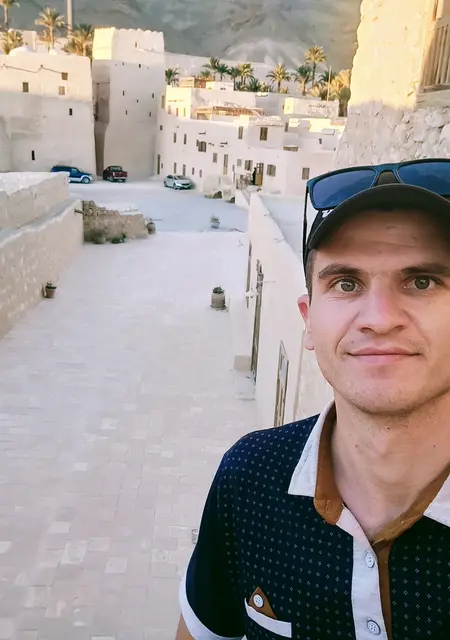 Я Иван, 30, из Полтавы, ищу знакомства на одну ночь