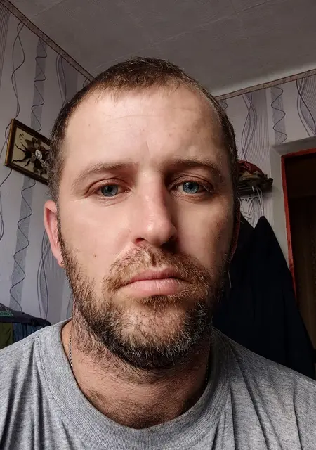 Денис из Одессы, мне 39, познакомлюсь на одну ночь