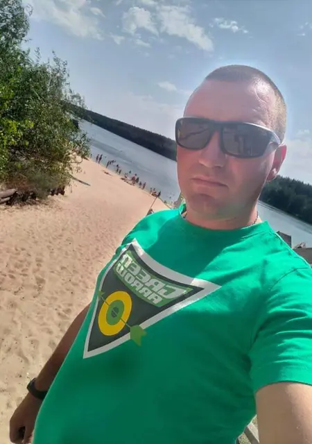 Я Vadim, 38 років, знайомлюсь без зобов'язань у Краматорську