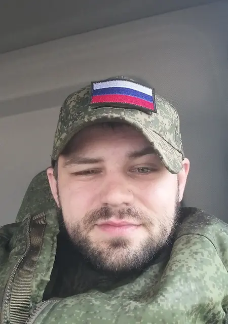 Илья из Мангуша, ищу на сайте общение