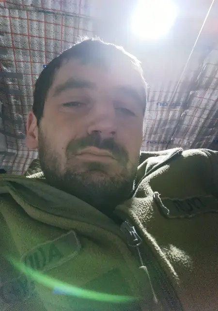 Юра из Краматорска, ищу на сайте знакомства на одну ночь