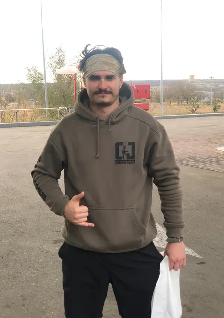 Я Sergey, 29, из Николаева, ищу знакомства на одну ночь