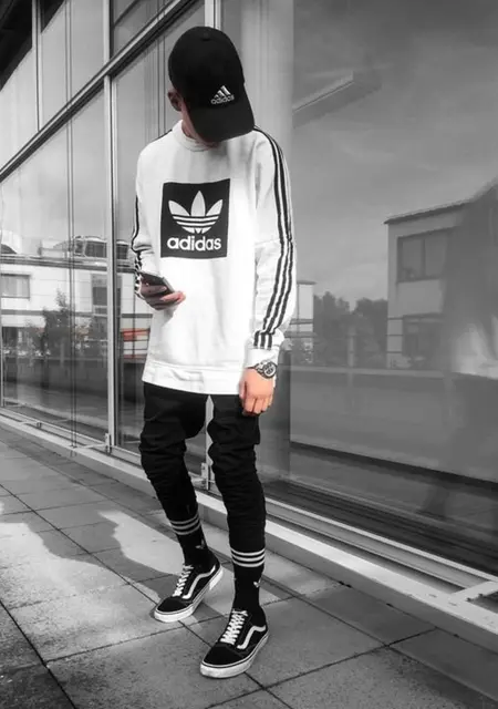 Дима из Светлогорска, ищу на сайте знакомства на одну ночь