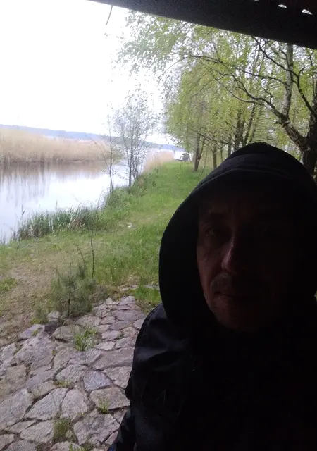 Я Женя, 44 років з Івано-Франківська, шукаю знайомства без зобов'язань