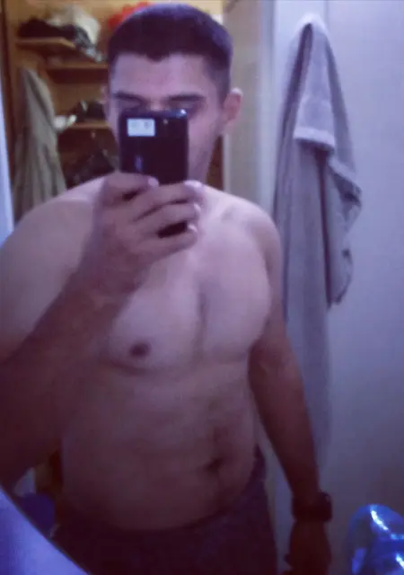 Я Жека, 29, знакомлюсь без обязательств в Астане