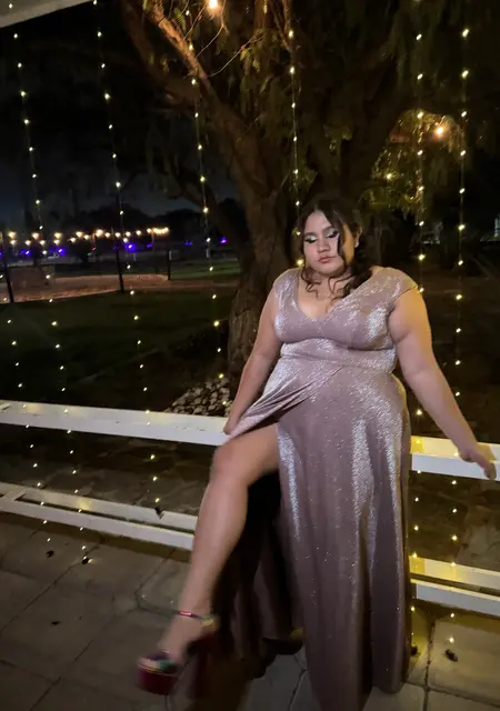 Elizabeth из Гвадалахары, мне 24, познакомлюсь для дружбы