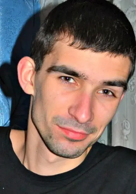 Я Михаил, 33 років, знайомлюсь для постійних стосунків у Золотоноше