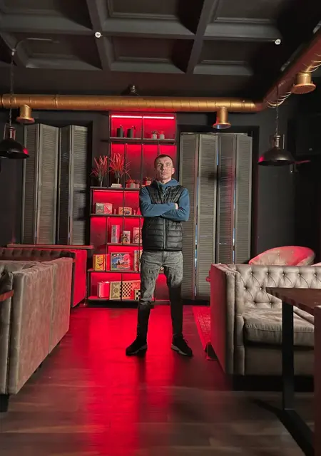 Я Денис, 36, из Бреста, ищу знакомства на одну ночь