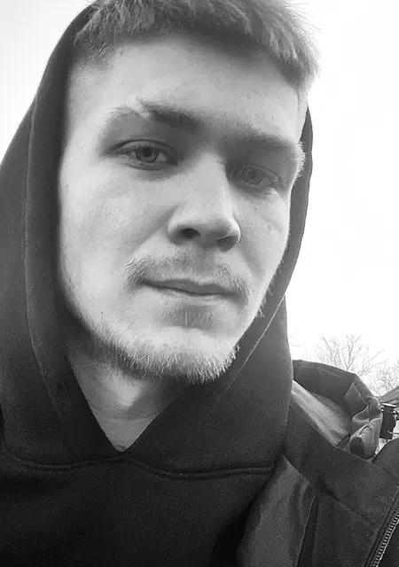 Макс з Кременчука, мені 26 років, познайомлюсь без зобов'язань