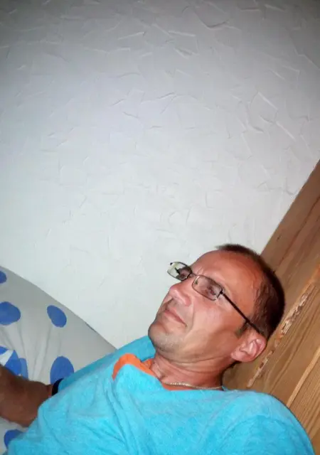 Viktor из Лиды, мне 46, познакомлюсь на одну ночь