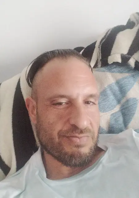 Soy Pepe Melapillo, 38 años, conociéndome para relación sin ataduras en Alicante