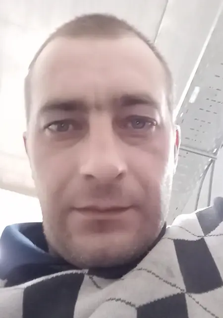 Я Костя, 38, из Астаны, ищу знакомства без обязательств