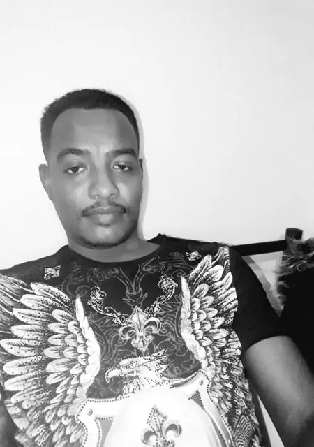 Я Wadtalab, 35, из Парижа, ищу знакомство