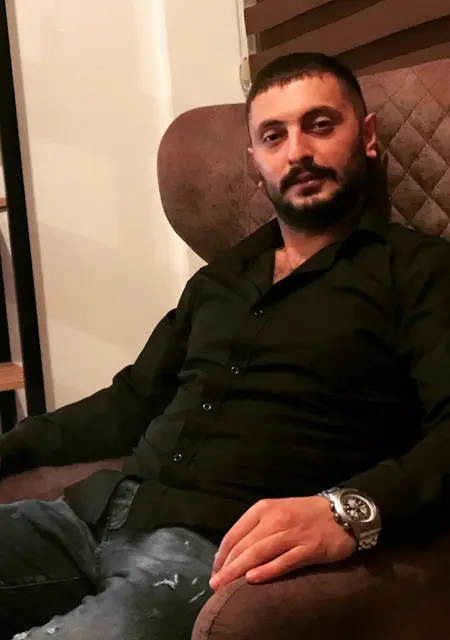 Я Yusuf, 35, знакомлюсь для вирта в Стамбуле