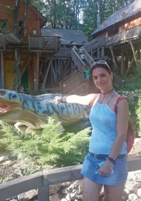 Melinda Jakabfi из Бухареста