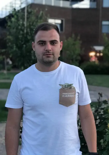 Nazar из Черкасс, мне 24, познакомлюсь на одну ночь