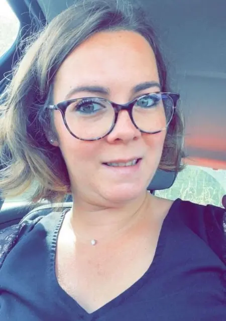 Sophie из Парижа, мне 27, познакомлюсь