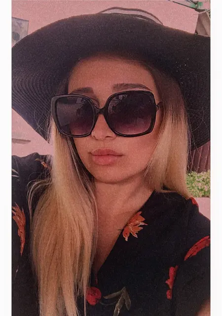 Я Анна, 27, знакомлюсь для постоянных отношений в Киеве