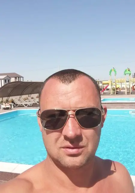 Я Сергей, 43, знакомлюсь на одну ночь в Умани