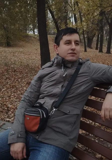 Я Паша, 36 років, знайомлюсь на одну ніч у Кременчуку