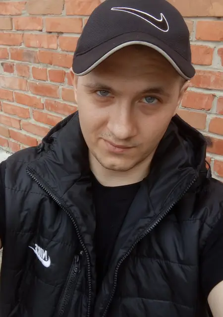 Lucifer з Чугуїв, мені 25 років, познайомлюсь для спілкування