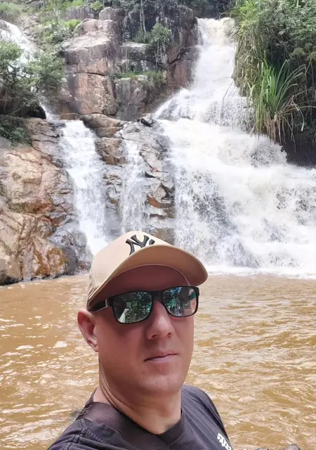 Alex из Паттайи, мне 37, познакомлюсь для вирта