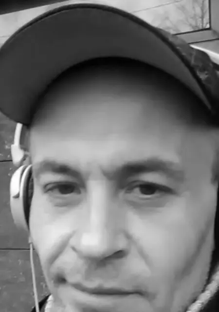 Я Александр, 55, знакомлюсь на одну ночь в Днепре