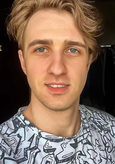 Я Александр, 30, знакомлюсь для дружбы в Франкфурте-на-майне