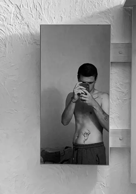 Максим из Мелитополя, ищу на сайте знакомства на одну ночь