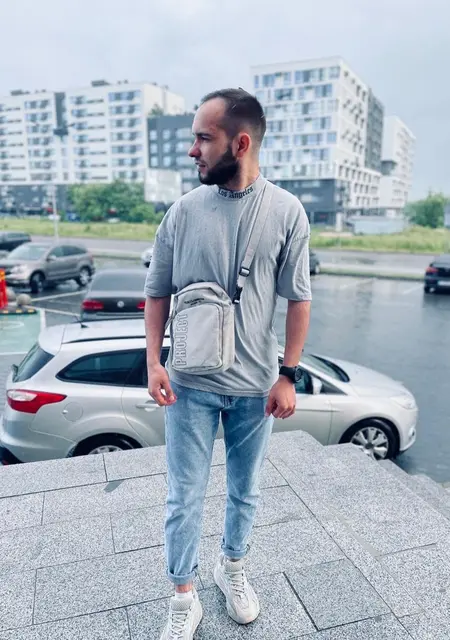 Zhenya из Львова, мне 29, познакомлюсь без обязательств