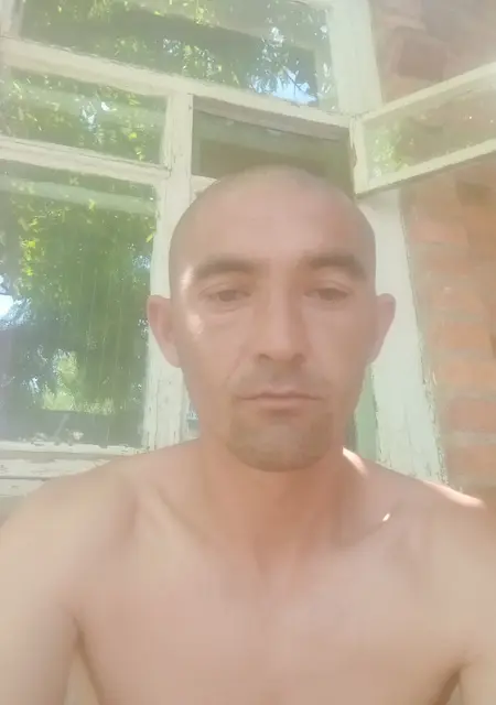 Vitaliy из Запорожья, мне 36, познакомлюсь на одну ночь