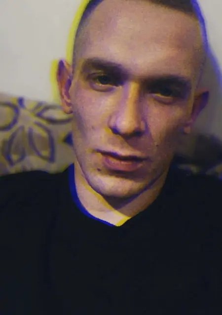 Ростислав з Кременчука, шукаю на сайті знайомства на одну ніч