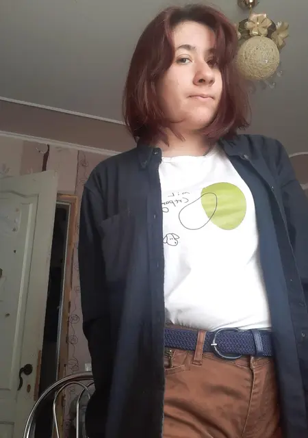 Я Вика, 23, из Сум, ищу знакомство для приятного времяпровождения