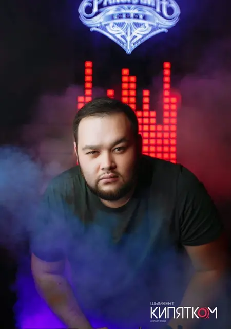 Nick из Шымкента, мне 33, познакомлюсь для общения