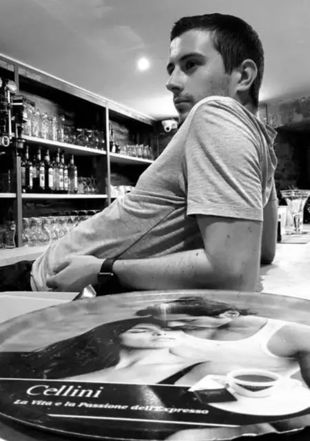 Jonas из Парижа