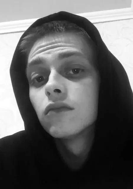 Коля из Макеевки, ищу на сайте знакомства на одну ночь