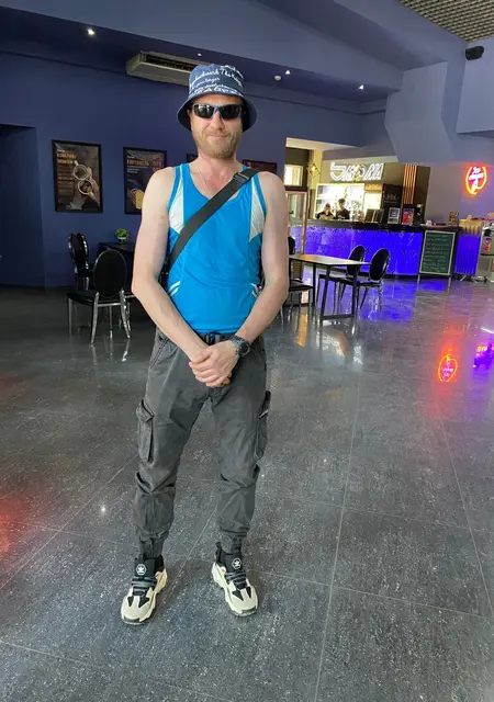 Евгений з Маріуполя, мені 43 років, познайомлюсь без зобов'язань