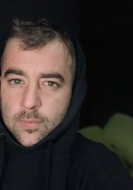 Jose Manuel из Севильи, ищу на сайте общение