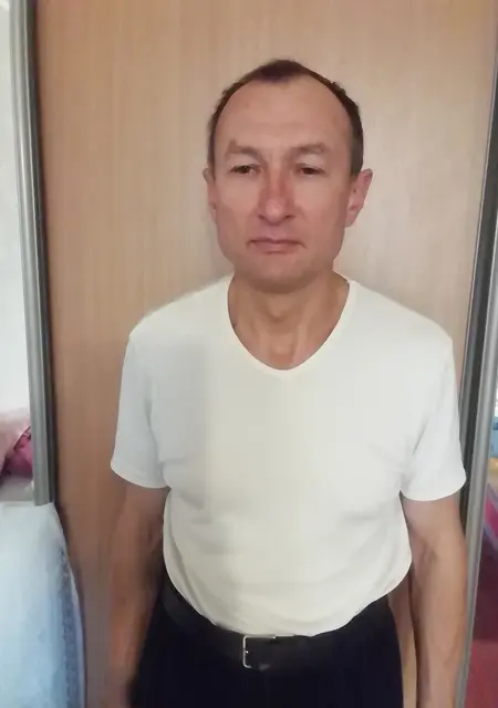 Я Андрей, 54, из Харькова, ищу знакомство для общения