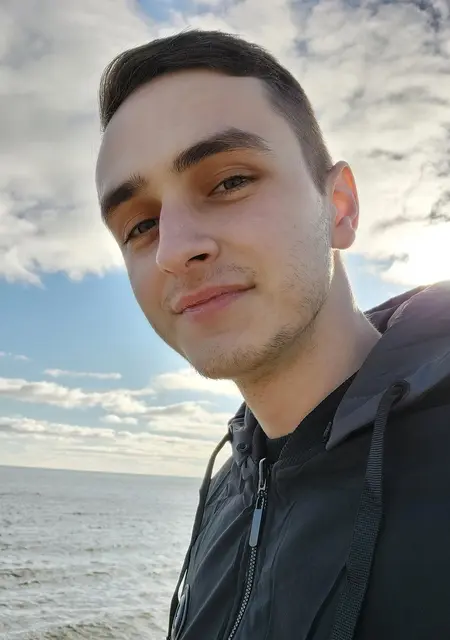 Ivan из Полтавы, ищу на сайте знакомства на одну ночь