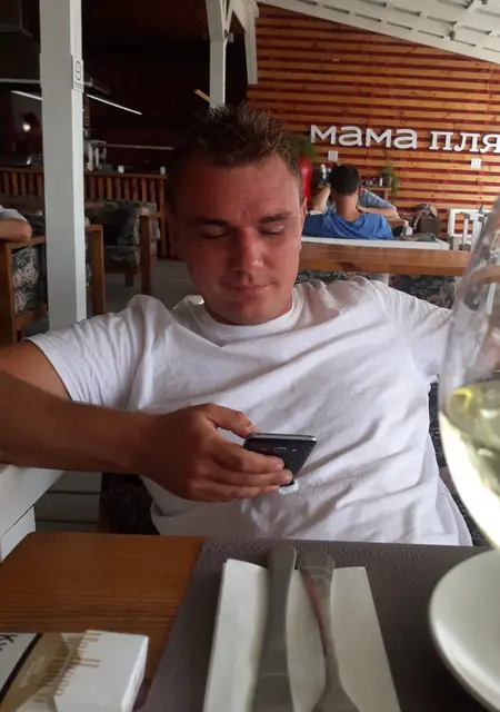 Гритчук из Киева, мне 38, познакомлюсь без обязательств