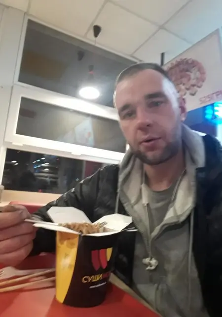 Я Александр, 39, из Николаева, ищу знакомство для приятного времяпровождения