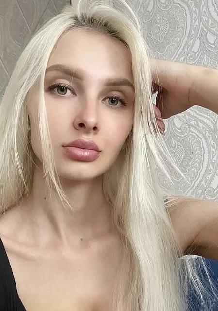 Лера из Жлобина, ищу на сайте приятное времяпровождение