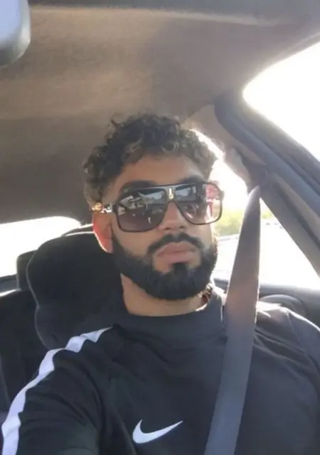 Я Moha B, 27, из Парижа, ищу знакомство