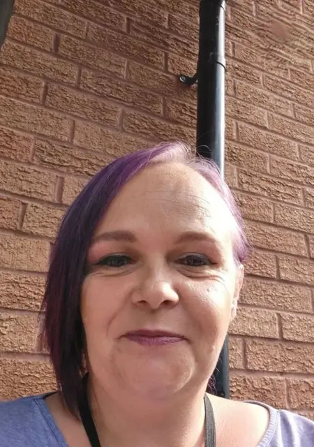 Kelly из Лондона, мне 43, познакомлюсь