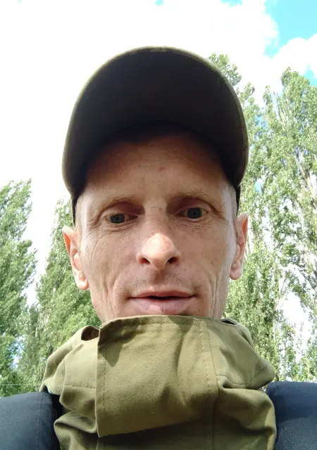 Денис из Киева, ищу на сайте знакомства без обязательств