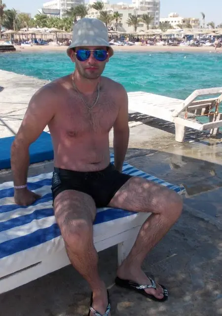 Я Dron, 31, из Бобруйска, ищу знакомства без обязательств