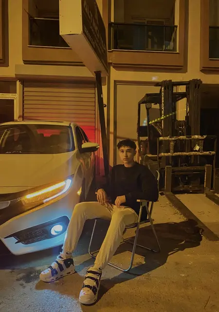 Ali из Измира, мне 20, познакомлюсь без обязательств